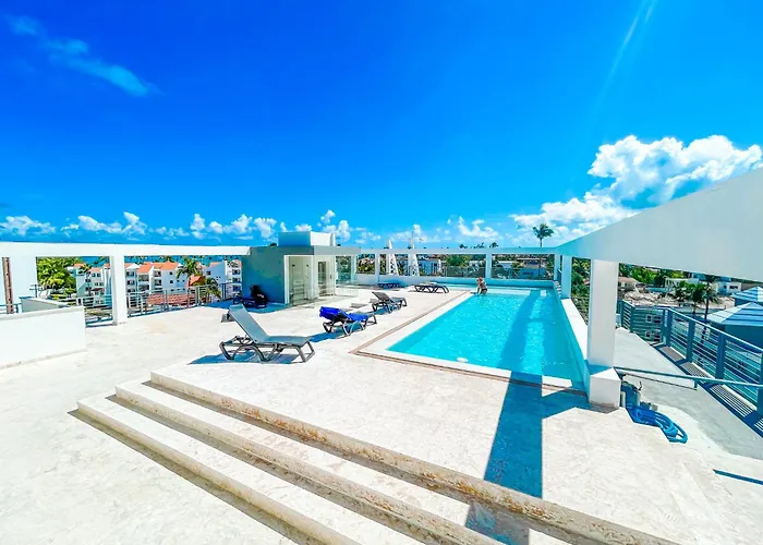 Ducassi Suites Studios Vacation Hotel - Bavaro Beach Club - Wifi - Parking
